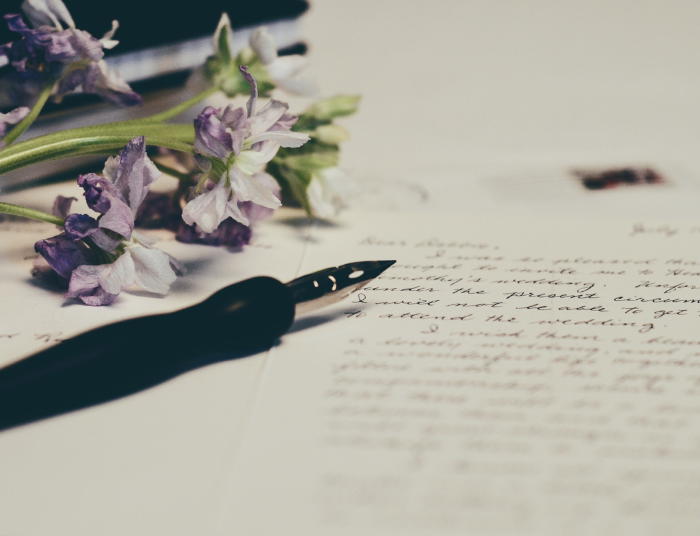 【例文あり】花嫁の手紙、気持ちが伝わる書き方＆朗読の秘訣を伝授！